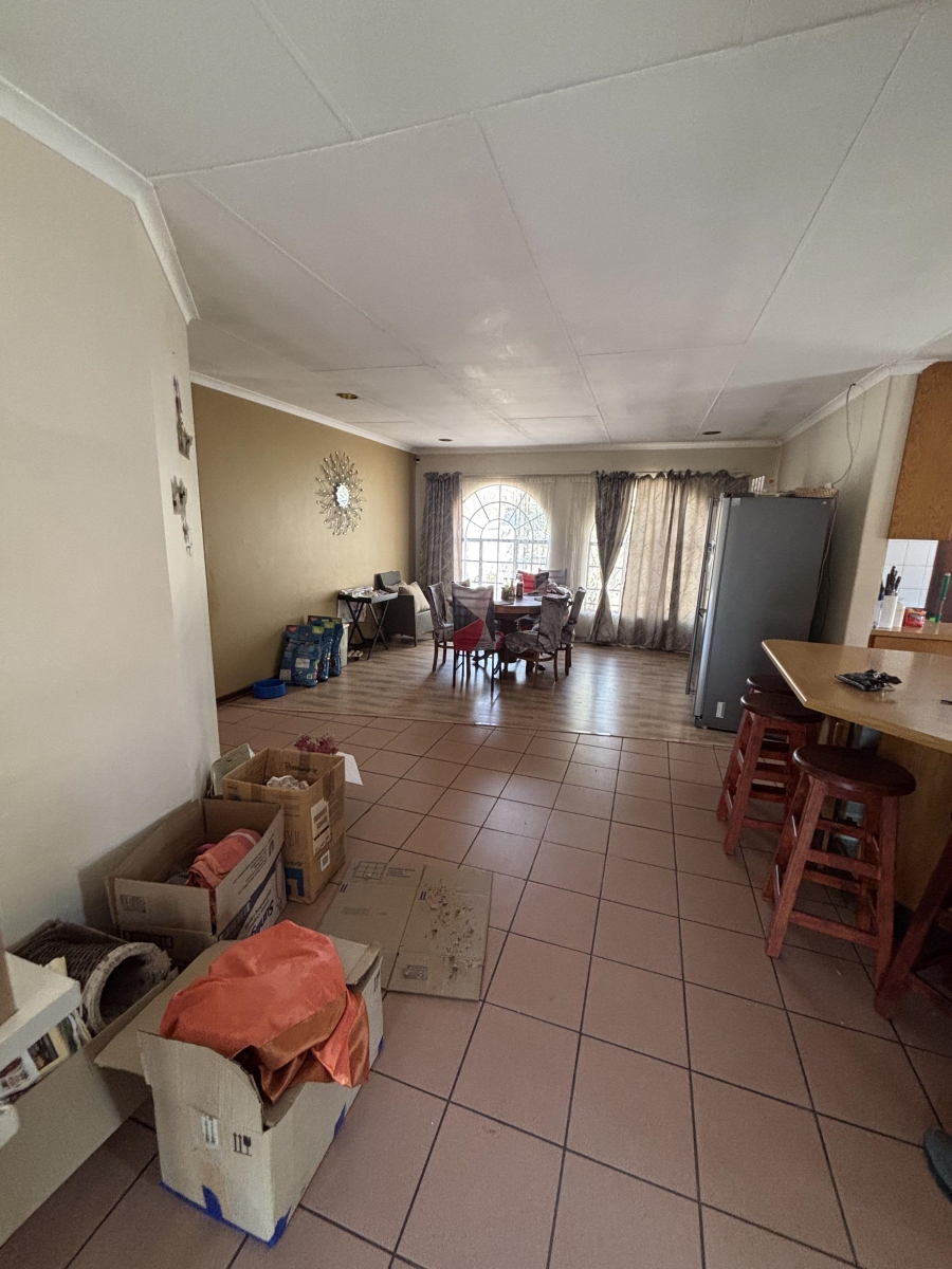 To Let 3 Bedroom Property for Rent in Brummeria Gauteng