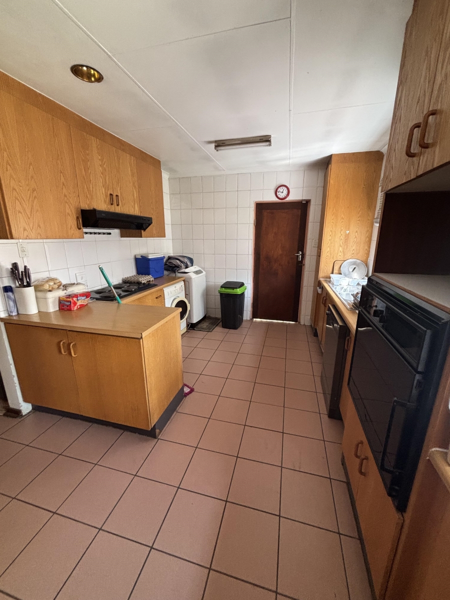 To Let 3 Bedroom Property for Rent in Brummeria Gauteng