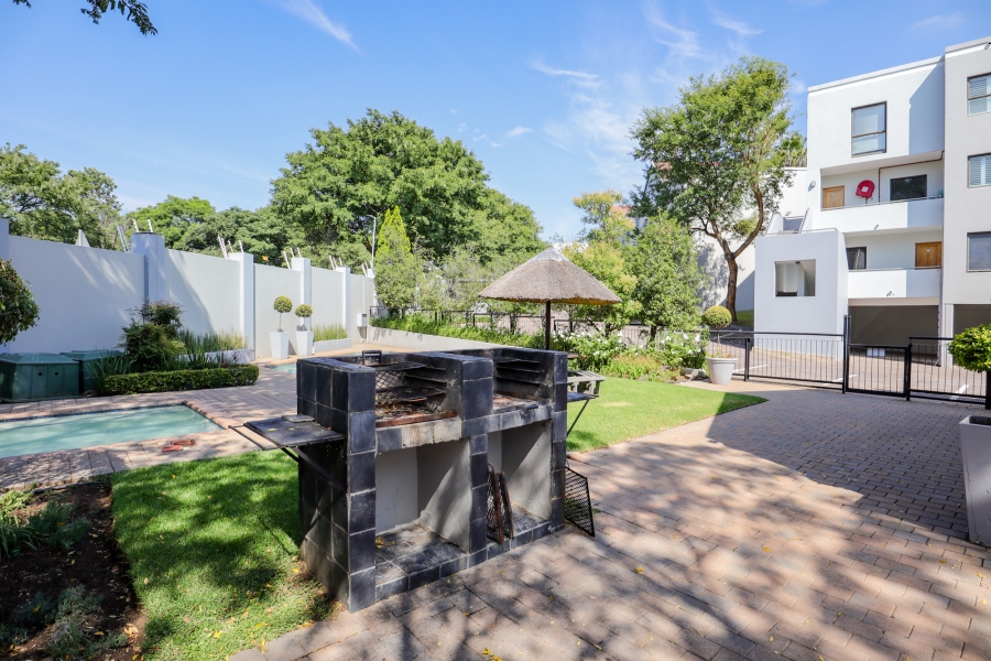 To Let 2 Bedroom Property for Rent in Magaliessig Gauteng