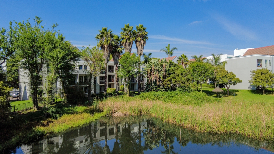 To Let 2 Bedroom Property for Rent in Magaliessig Gauteng