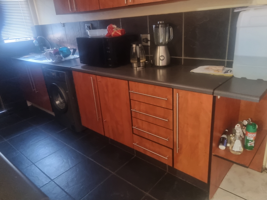 3 Bedroom Property for Sale in The Orchards Gauteng