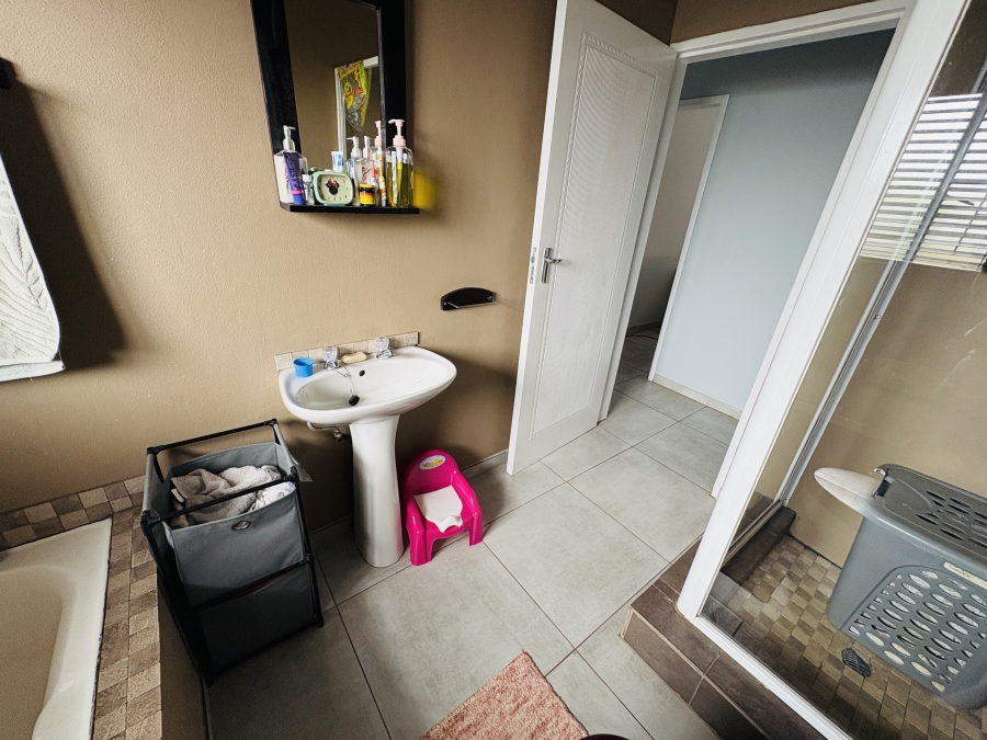3 Bedroom Property for Sale in Montana Park Gauteng