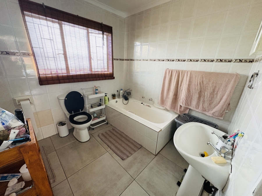 3 Bedroom Property for Sale in Montana Park Gauteng