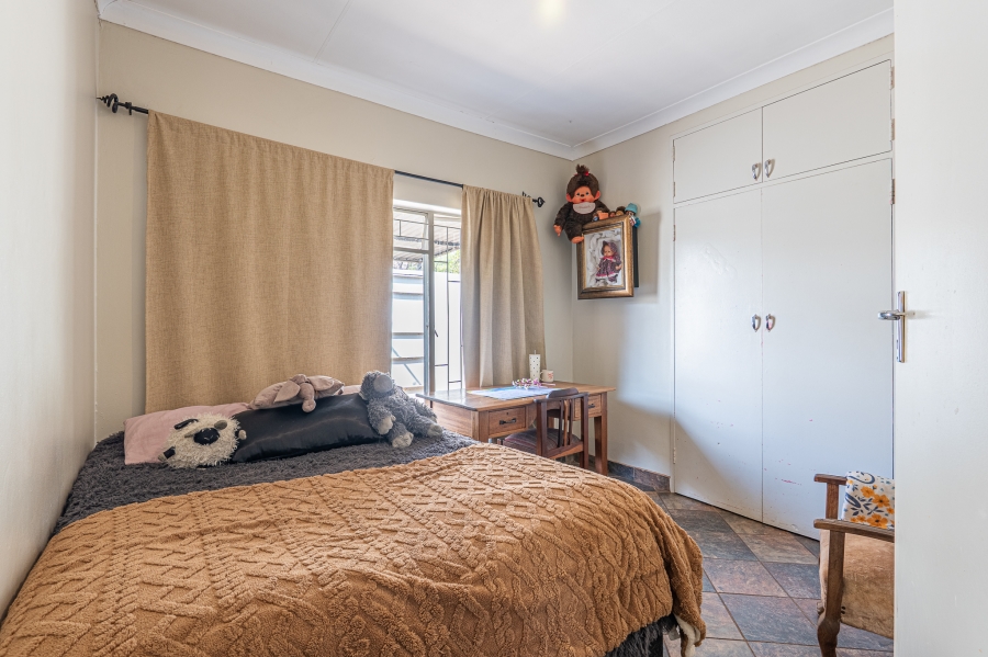 4 Bedroom Property for Sale in Elardus Park Gauteng