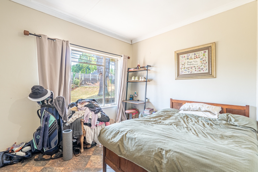 4 Bedroom Property for Sale in Elardus Park Gauteng