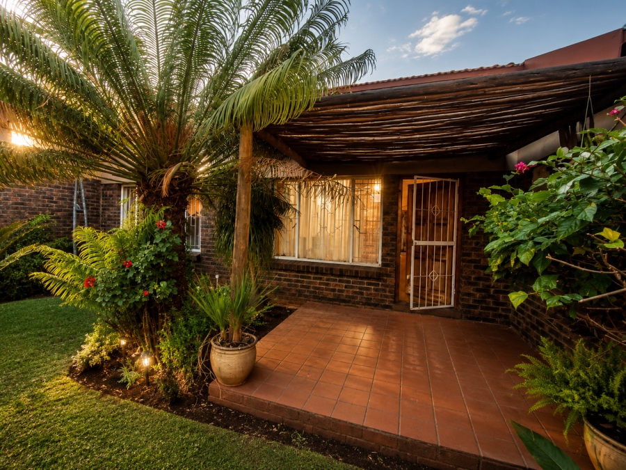 3 Bedroom Property for Sale in The Orchards Gauteng