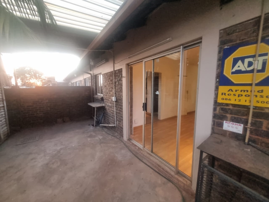 To Let 3 Bedroom Property for Rent in The Orchards Gauteng