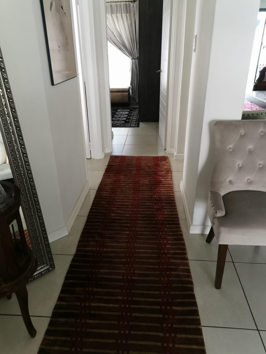 To Let 3 Bedroom Property for Rent in Bryanston Gauteng