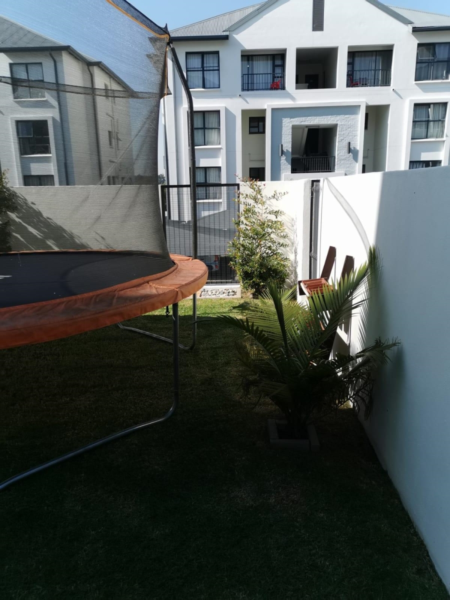 To Let 3 Bedroom Property for Rent in Bryanston Gauteng