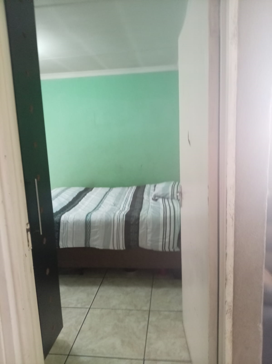 3 Bedroom Property for Sale in Protea North Gauteng