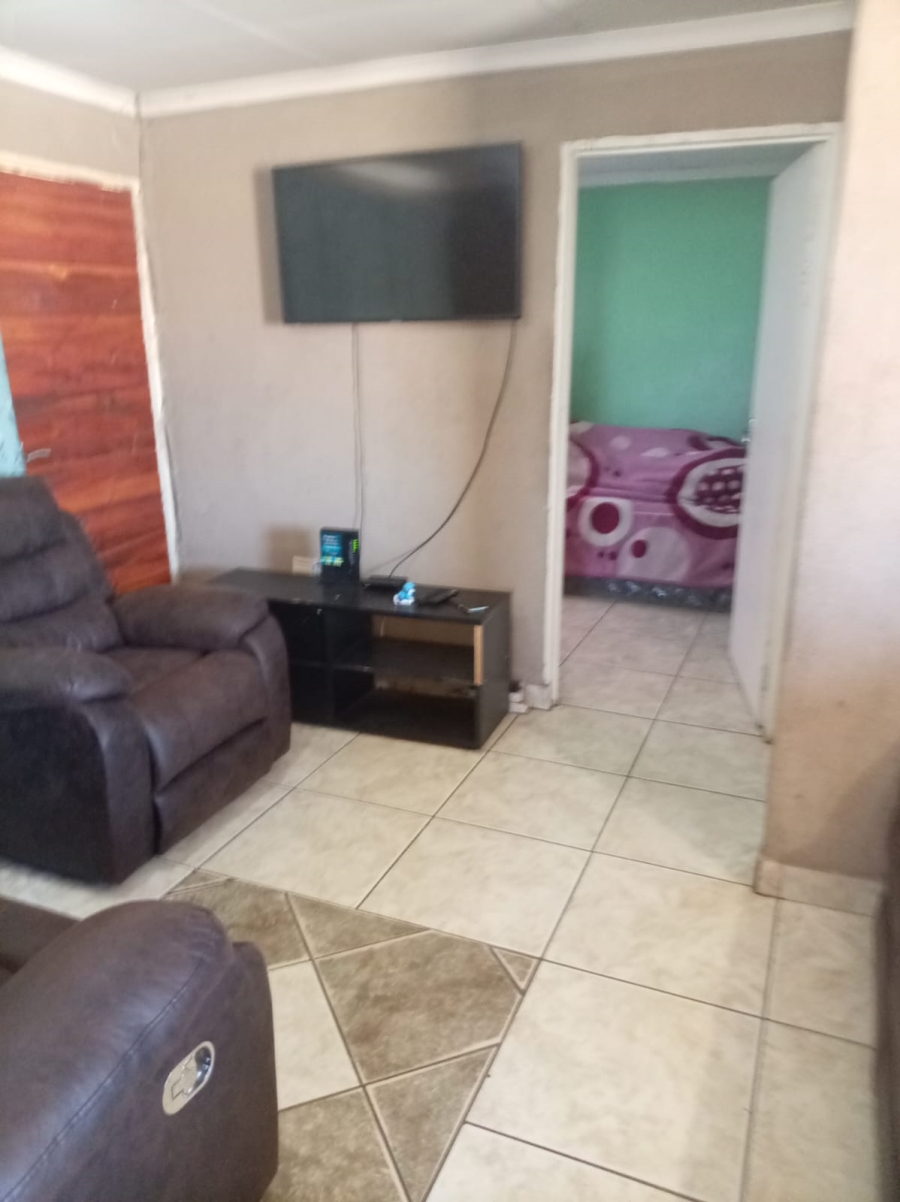 3 Bedroom Property for Sale in Protea North Gauteng