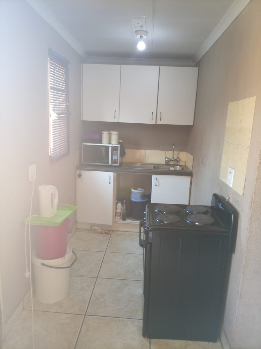 3 Bedroom Property for Sale in Protea North Gauteng