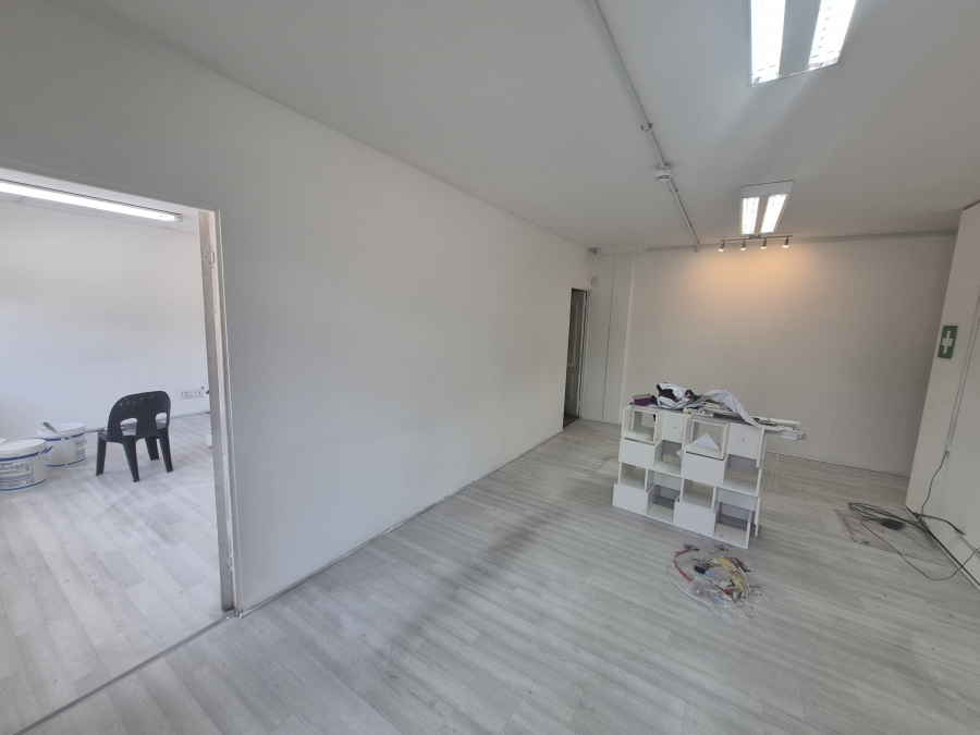 To Let Commercial Property for Rent in Linbro Park Gauteng