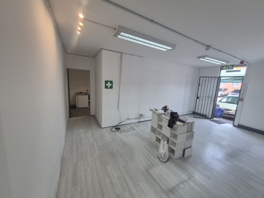 To Let Commercial Property for Rent in Linbro Park Gauteng