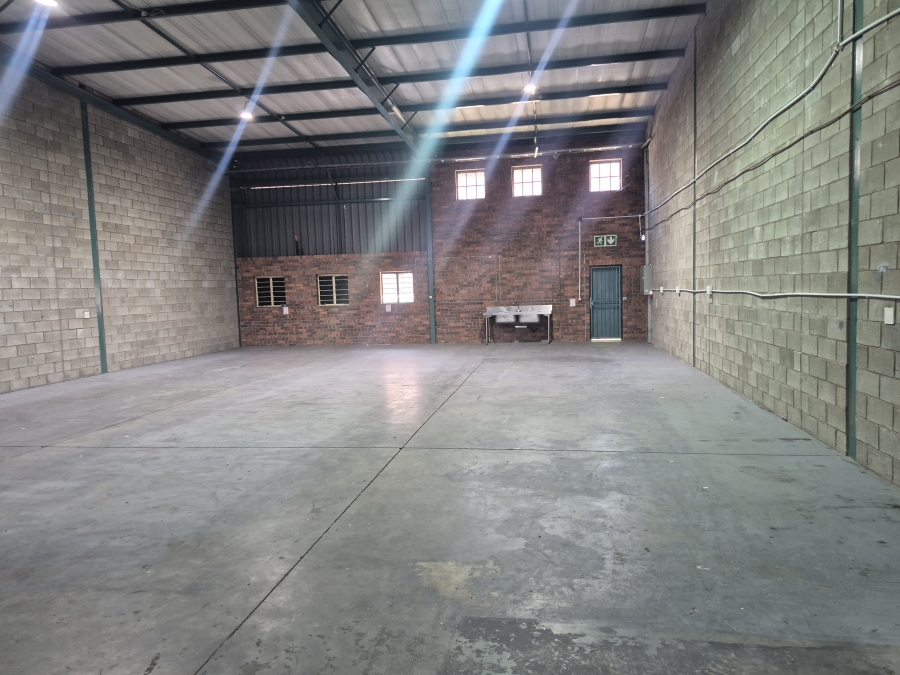 To Let Commercial Property for Rent in Linbro Park Gauteng