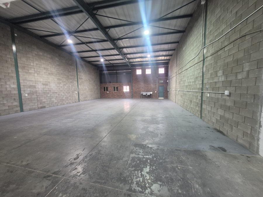 To Let Commercial Property for Rent in Linbro Park Gauteng