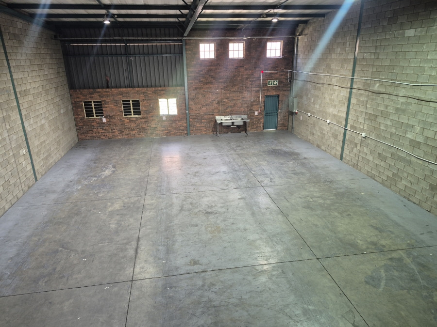 To Let Commercial Property for Rent in Linbro Park Gauteng
