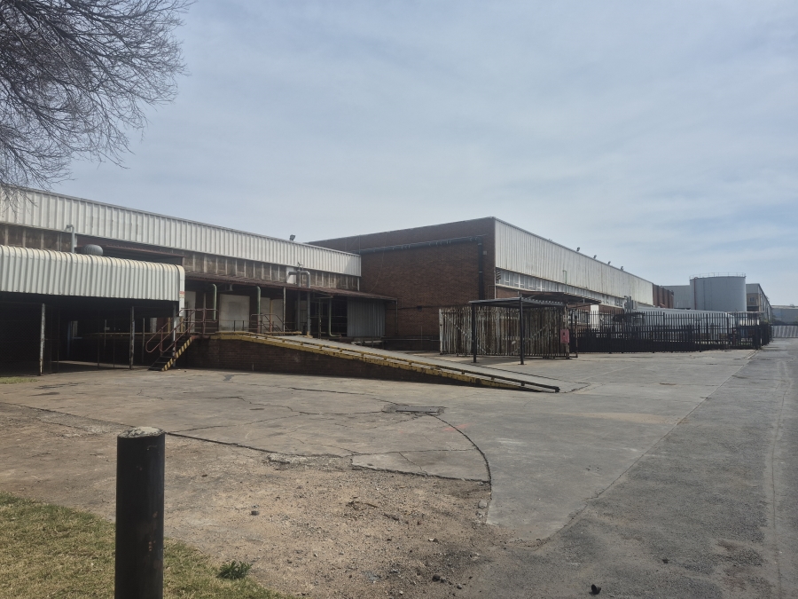 To Let Commercial Property for Rent in Elandsfontein Gauteng