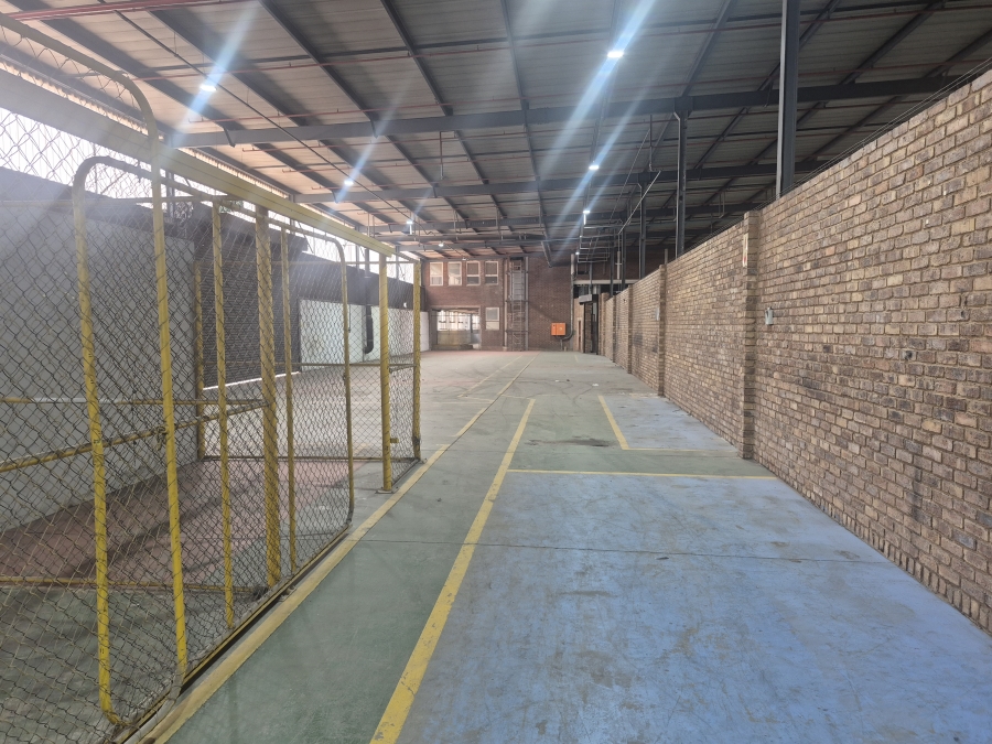 To Let Commercial Property for Rent in Elandsfontein Gauteng