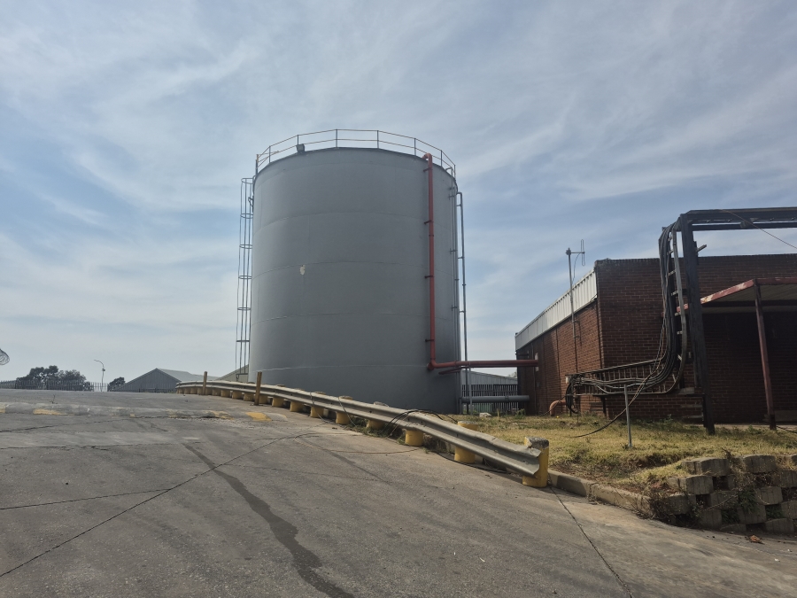 To Let Commercial Property for Rent in Elandsfontein Gauteng