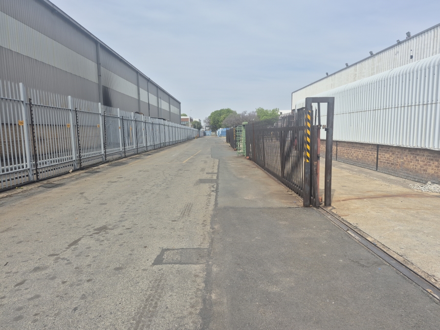 To Let Commercial Property for Rent in Elandsfontein Gauteng