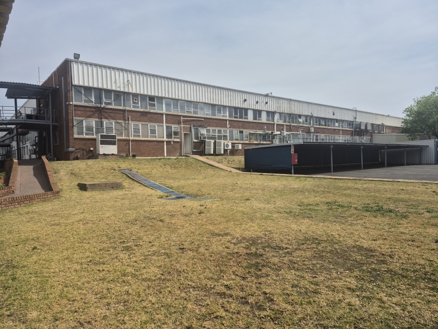 To Let Commercial Property for Rent in Elandsfontein Gauteng