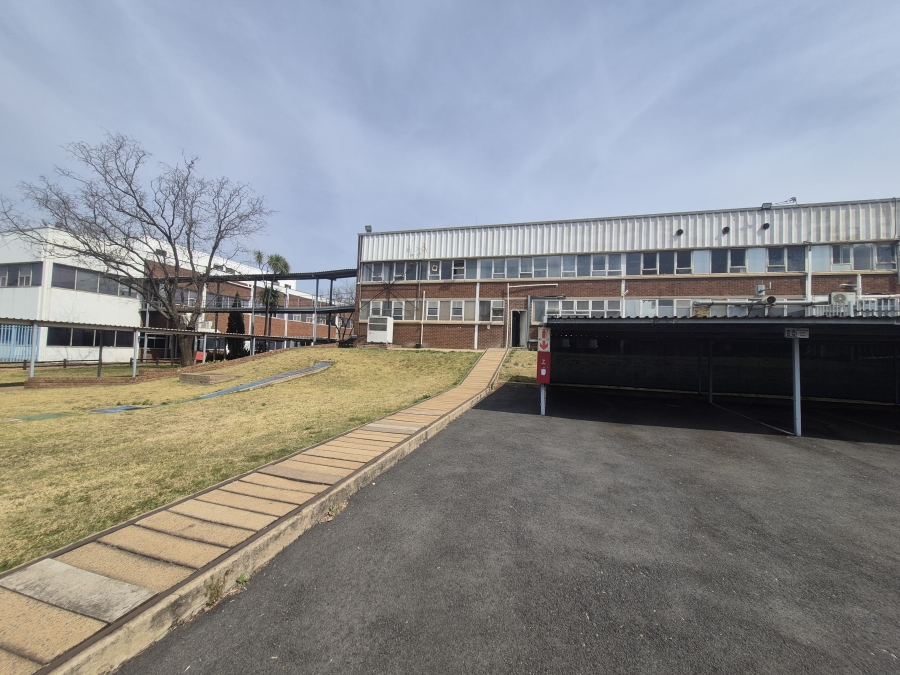 To Let Commercial Property for Rent in Elandsfontein Gauteng