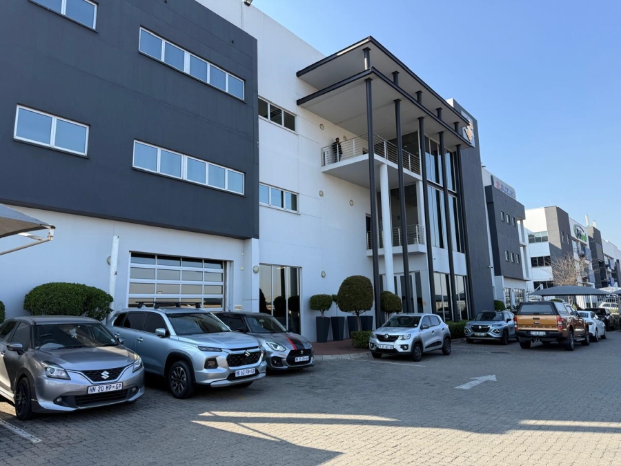 To Let Commercial Property for Rent in Linbro Park Gauteng
