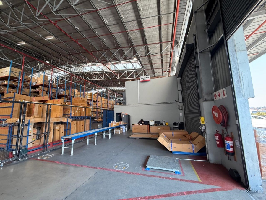 To Let Commercial Property for Rent in Linbro Park Gauteng
