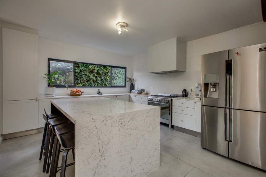3 Bedroom Property for Sale in Beverley Gauteng