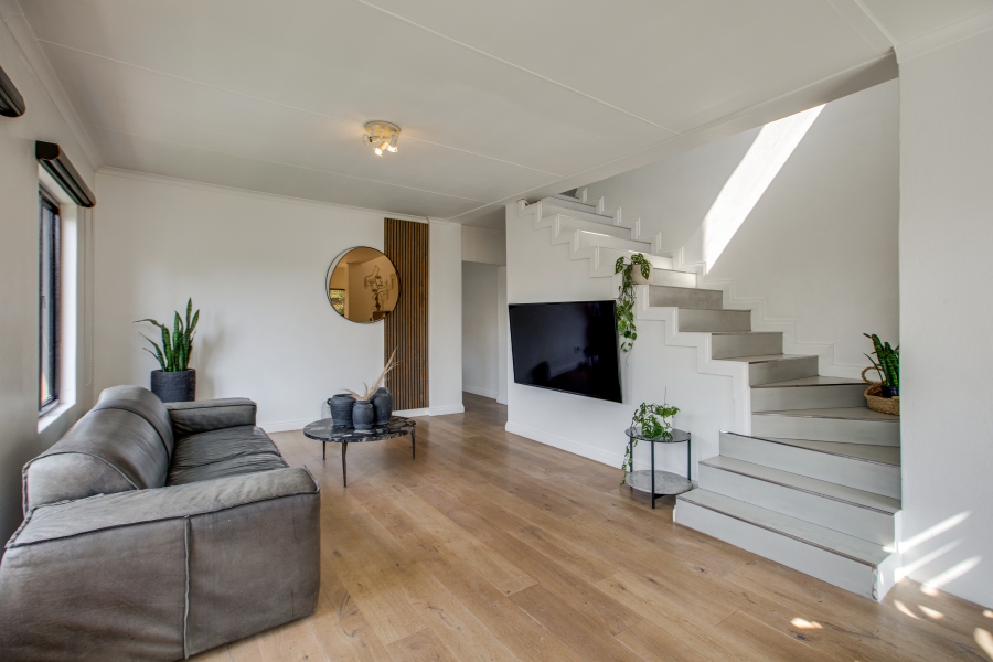 3 Bedroom Property for Sale in Beverley Gauteng