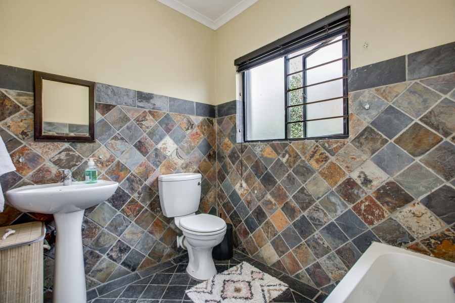 3 Bedroom Property for Sale in Beverley Gauteng