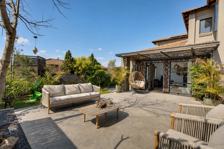 3 Bedroom Property for Sale in Beverley Gauteng