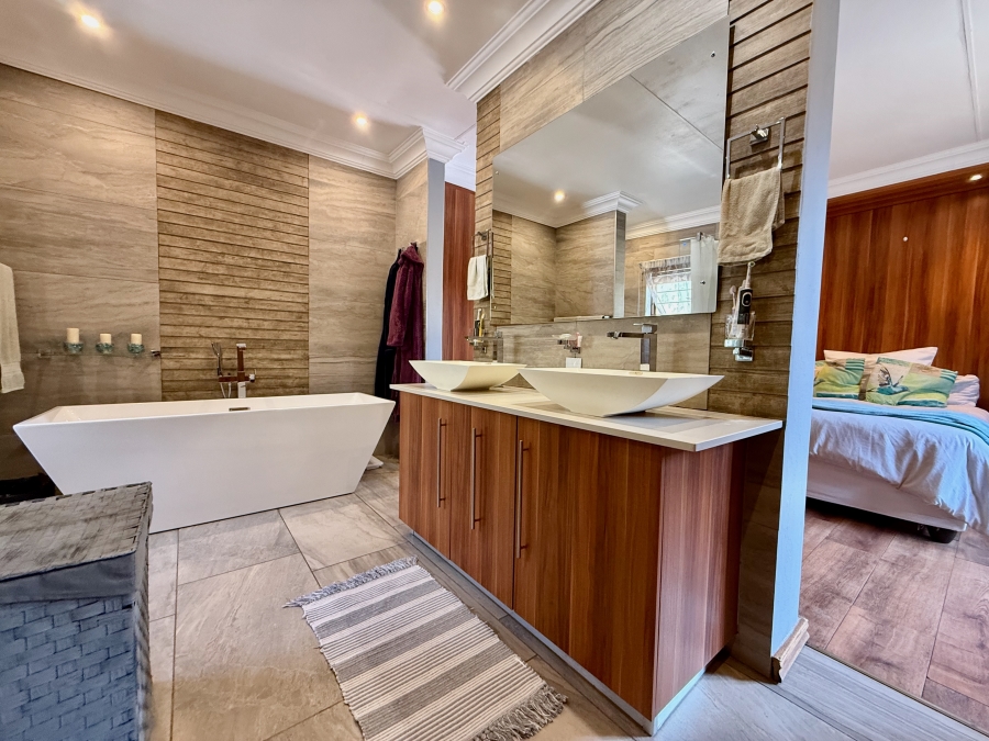 3 Bedroom Property for Sale in The Meadows Gauteng