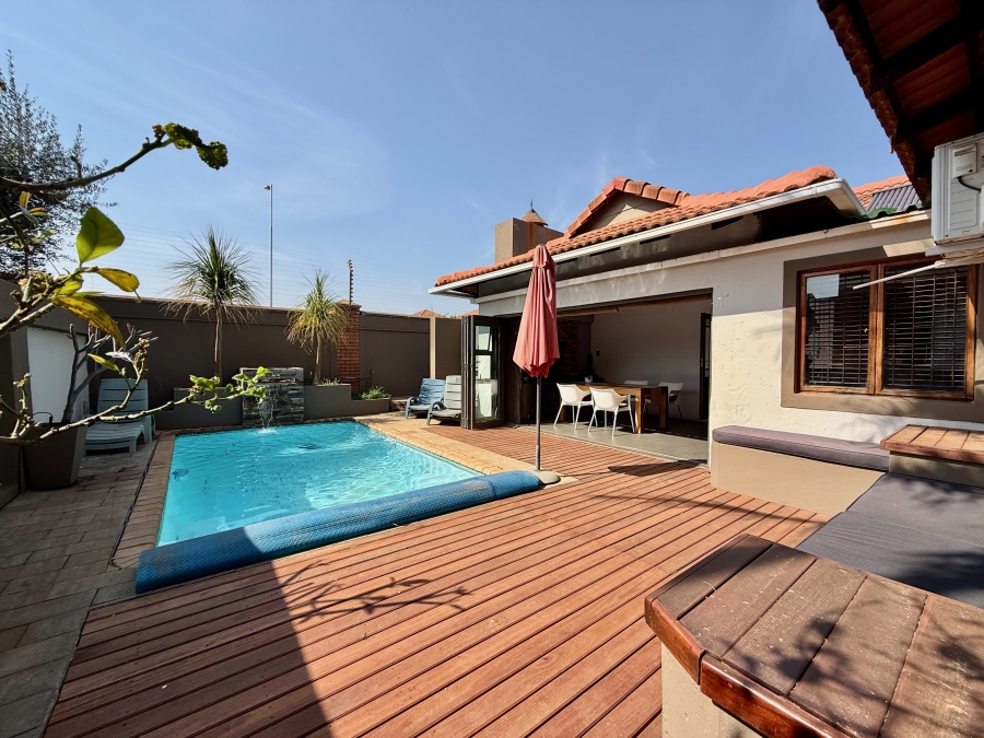 3 Bedroom Property for Sale in The Meadows Gauteng