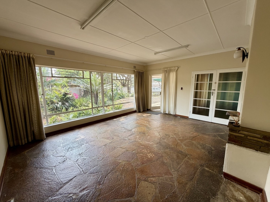 3 Bedroom Property for Sale in Queenswood Gauteng