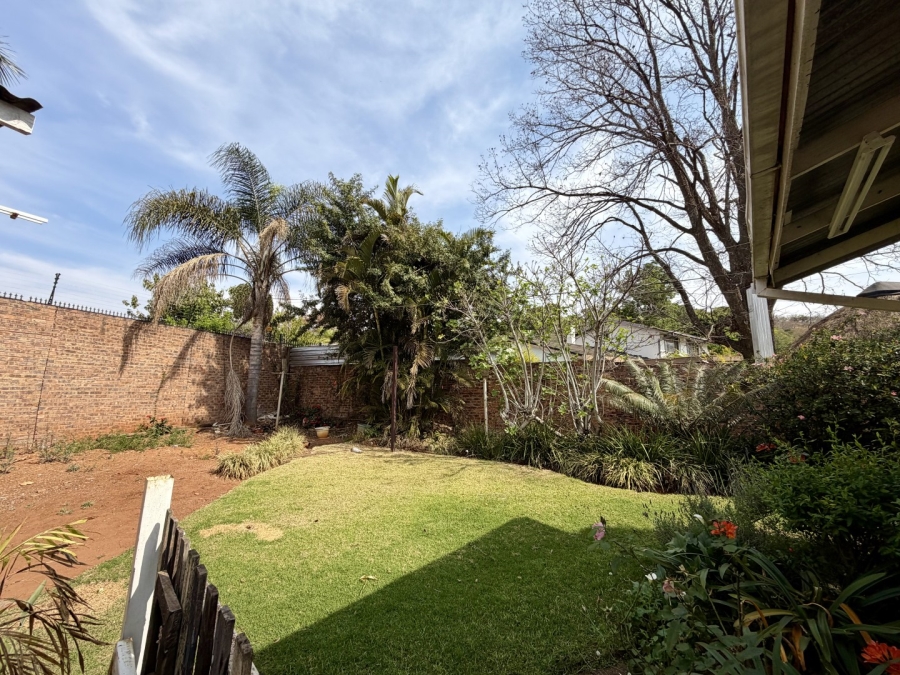 3 Bedroom Property for Sale in Queenswood Gauteng