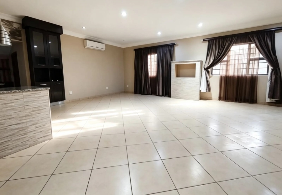 To Let 4 Bedroom Property for Rent in Villieria Gauteng