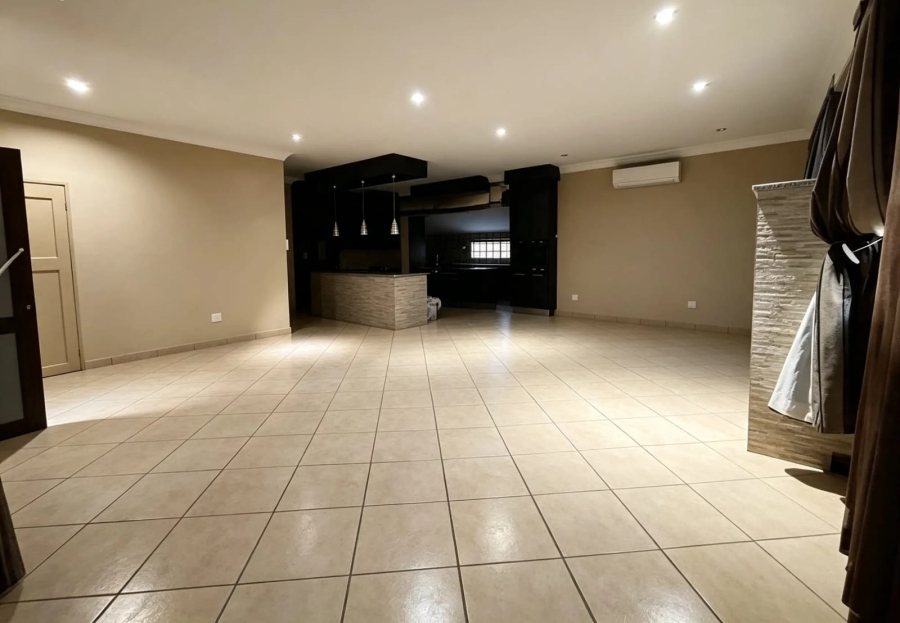 To Let 4 Bedroom Property for Rent in Villieria Gauteng