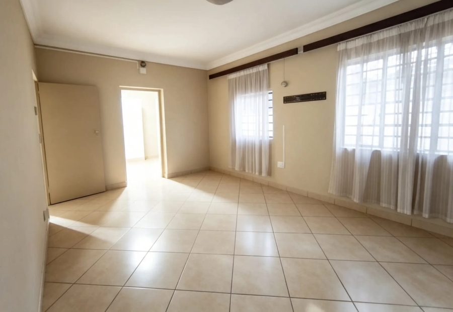 To Let 4 Bedroom Property for Rent in Villieria Gauteng