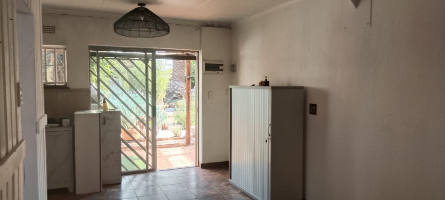 To Let 1 Bedroom Property for Rent in Kibler Park Gauteng