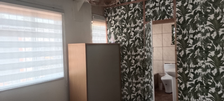 To Let 1 Bedroom Property for Rent in Kibler Park Gauteng