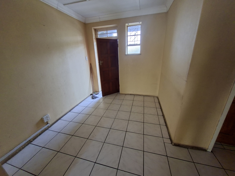 1 Bedroom Property for Sale in Lambton Gauteng