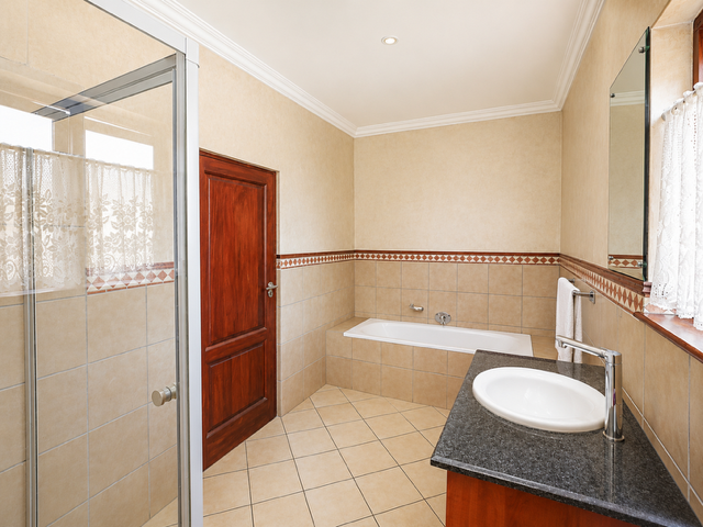 4 Bedroom Property for Sale in Midstream Estate Gauteng