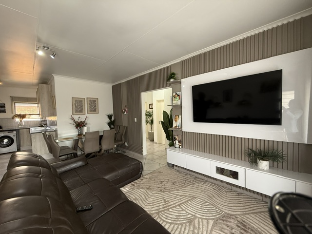 To Let 3 Bedroom Property for Rent in Bartlett Gauteng