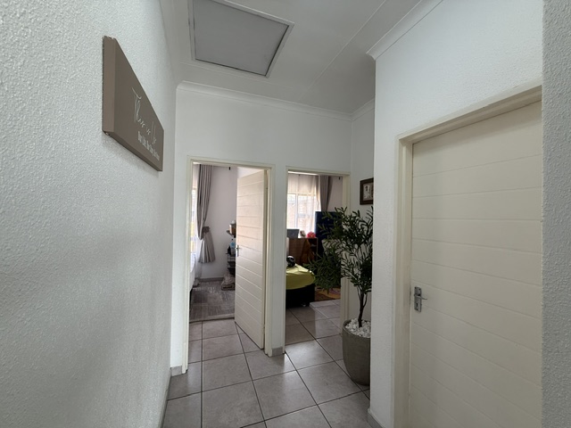To Let 3 Bedroom Property for Rent in Bartlett Gauteng