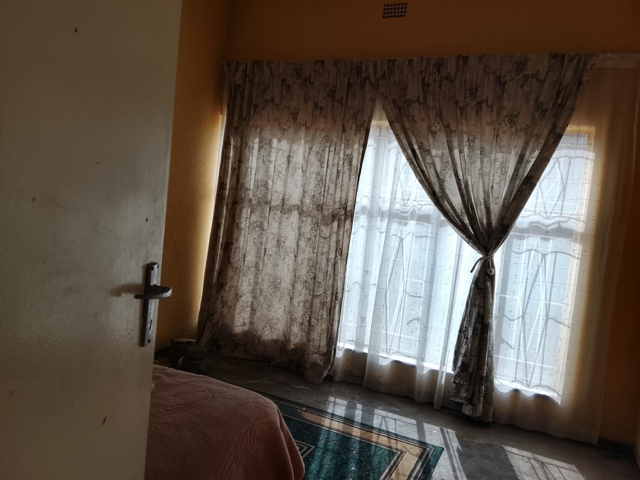 4 Bedroom Property for Sale in Vanderbijlpark SE 7 Gauteng