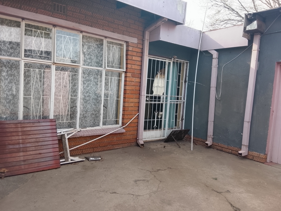 4 Bedroom Property for Sale in Vanderbijlpark SE 7 Gauteng
