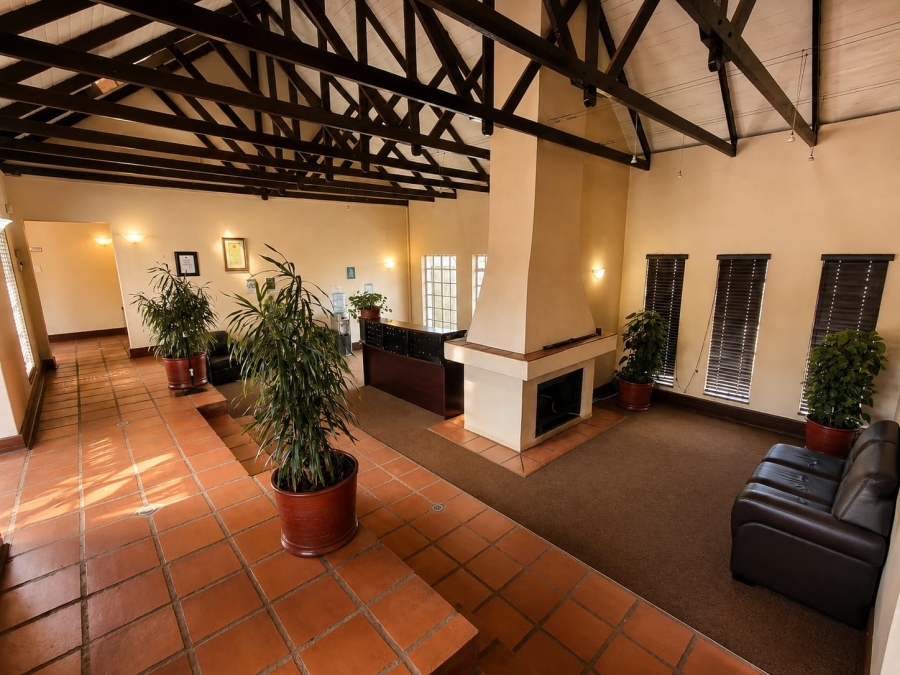 Commercial Property for Sale in Die Hoewes Gauteng