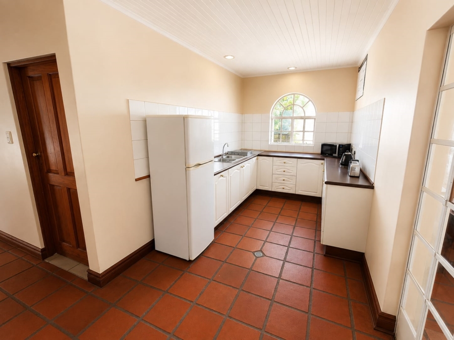 Commercial Property for Sale in Die Hoewes Gauteng